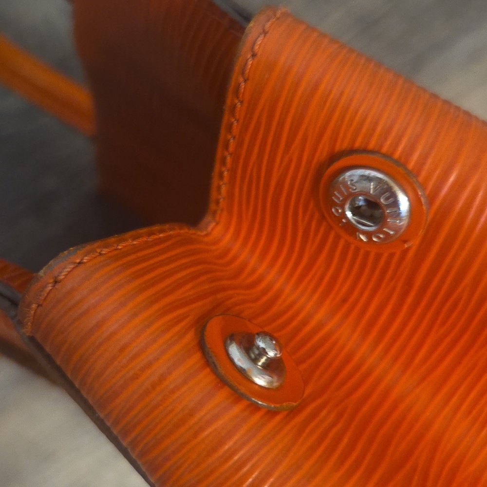 Louis Vuitton Marly MM Orange Epi Leather Crossbody Top Handle Removable Strap - Picture 17 of 17